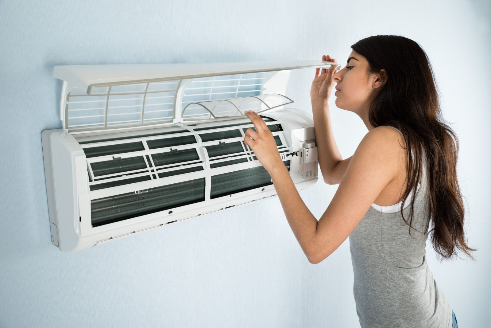 Preventing Summer Portable AC Failures: 7 Common Problems & Fixes